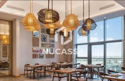 شقة - 1 حمام للبيع في فندق ومساكن برج باراماونت - الخليج التجاري - دبي