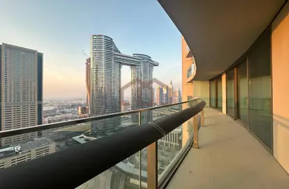 صورة لـ شرفة شقة - 2 غرف نوم - 3 حمامات للبيع في برج فيستا - برج فيستا - دبي وسط المدينة - دبي ، صورة رقم 1