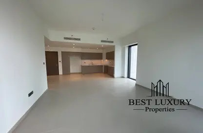 Empty Room image for: Apartment - 2 Bedrooms - 2 Bathrooms for sale in Act Towers - Opera District - Downtown Dubai - Dubai, Image 1