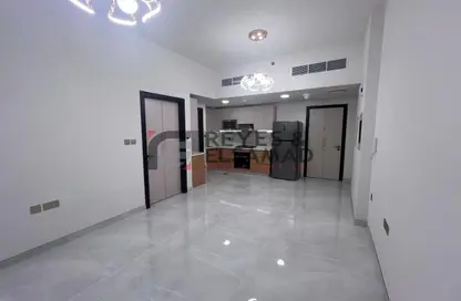 شقة - غرفة نوم - 1 حمام للايجار في سكايز من دانوب - ارجان - دبي