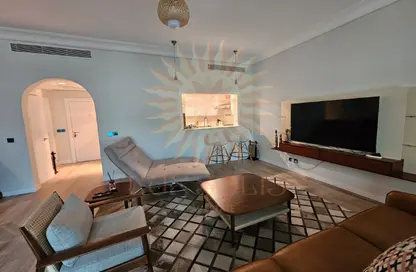 Apartment - 2 Bedrooms - 3 Bathrooms for sale in Al Tamr - Shoreline Apartments - Palm Jumeirah - Dubai