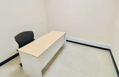 Business Centre - Studio - 1 Bathroom for rent in Al Raffa Tower - Al Raffa - Bur Dubai - Dubai