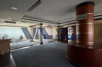 مكتب - استوديو - 2 حمامات للايجار في الدانه - أبوظبي