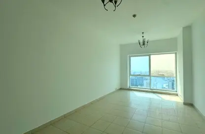 Apartment - 3 Bedrooms - 3 Bathrooms for rent in Latifa Tower - Sheikh Zayed Road - Dubai