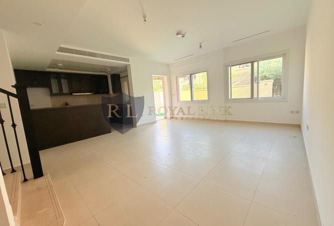 16011858 - Property Image 2
