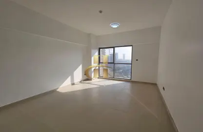 شقة - 2 غرف نوم - 3 حمامات للايجار في جيوار - منطقة 11 - قرية الجميرا سركل - دبي