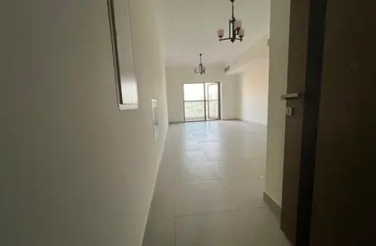 Apartment - 2 Bedrooms - 3 Bathrooms for rent in Al Jurf 1 - Al Jurf - Ajman Downtown - Ajman