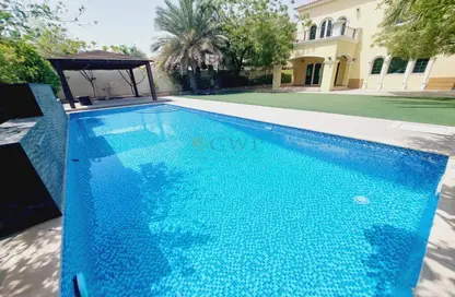 Villa - 3 Bedrooms - 5 Bathrooms for rent in Legacy - Jumeirah Park - Dubai