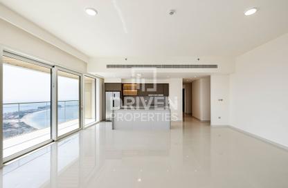 Apartment - 3 Bedrooms - 4 Bathrooms for sale in Grand Bleu Tower 1 - EMAAR Beachfront - Dubai Harbour - Dubai