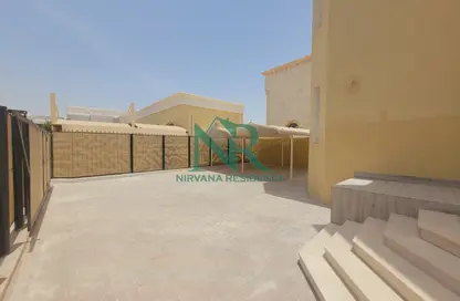 Villa - 5 Bedrooms - 6 Bathrooms for rent in Khalifa City A - Khalifa City - Abu Dhabi