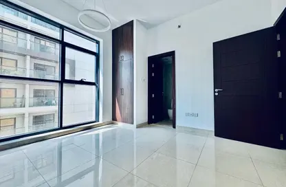 Apartment - 1 Bedroom - 2 Bathrooms for rent in Jumeirah Garden City - Al Satwa - Dubai