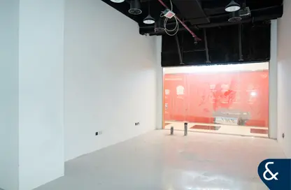 Retail - Studio for rent in Park Towers Podium - Park Towers - DIFC - Dubai