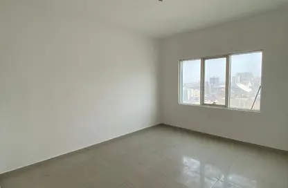 Apartment - 1 Bedroom - 1 Bathroom for rent in Qasimia 10 building - Al Mahatta - Al Qasimia - Sharjah