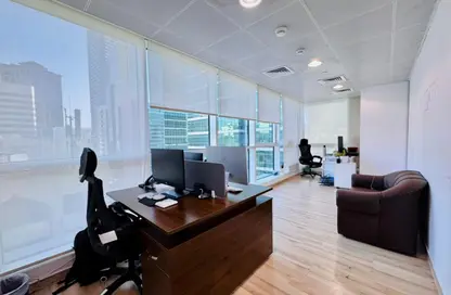 Office Space - Studio - 4 Bathrooms for rent in Hamdan Street - Abu Dhabi