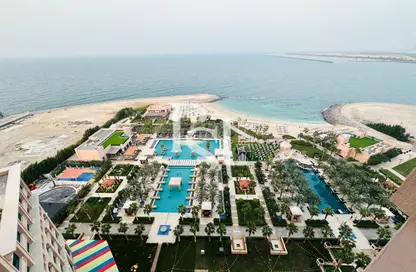 Apartment - 4 Bedrooms - 5 Bathrooms for sale in Fairmont Marina Residences - The Marina - Abu Dhabi