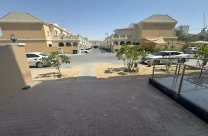 متجر - استوديو - 1 حمام للايجار في بناية لولينا - قرية الجميرا سركل - دبي