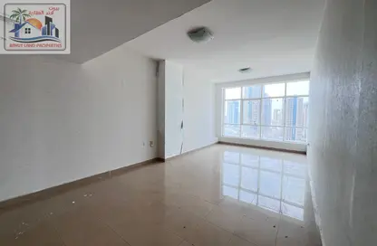 Apartment - 3 Bedrooms - 4 Bathrooms for rent in Al Khan Corniche - Al Khan - Sharjah