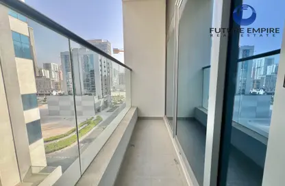 Apartment - 1 Bedroom - 2 Bathrooms for rent in Jumeirah Garden City - Al Satwa - Dubai