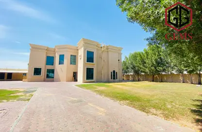 Villa - 5 Bedrooms - 6 Bathrooms for rent in Nad Al Sheba 4 - Nad Al Sheba - Dubai