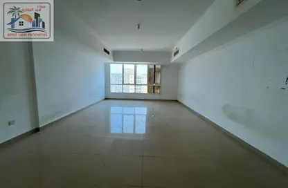 Apartment - 2 Bedrooms - 4 Bathrooms for rent in Al Majaz Pearl - Al Majaz 2 - Al Majaz - Sharjah
