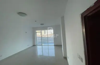 شقة - غرفة نوم - 2 حمامات للبيع في تفريعة القنال 2 - أبراج الجولف - مدينة دبي الرياضية - دبي شقة - غرفة نوم - 2 حمامات للبيع في تفريعة القنال 2 - أبراج الجولف - مدينة دبي الرياضية - دبي