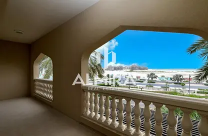 Terrace image for: Apartment - 3 Bedrooms - 4 Bathrooms for sale in Saadiyat Beach Residences - Saadiyat Beach - Saadiyat Island - Abu Dhabi, Image 1