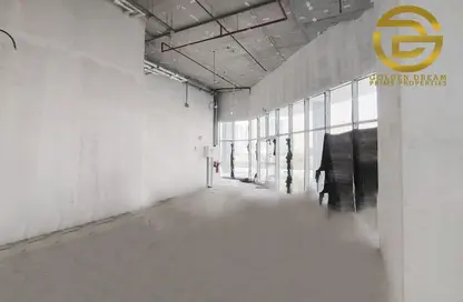 Shop - Studio - 1 Bathroom for rent in Al Barsha South - Al Barsha - Dubai
