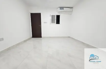 Apartment - Studio - 1 Bathroom for rent in Mohamed Bin Zayed City Villas - Mohamed Bin Zayed City - Abu Dhabi