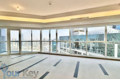 Apartment - 4 Bedrooms - 4 Bathrooms for rent in Wave tower - Corniche Road - Abu Dhabi Apartment - 4 Bedrooms - 4 Bathrooms for rent in Wave tower - Corniche Road - Abu Dhabi