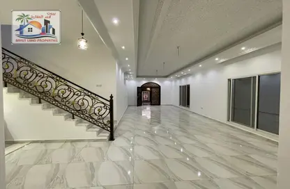 فيلا - 5 غرف نوم - 7 حمامات للايجار في 1 المويهات - المويهات - عجمان