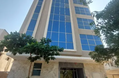 عمارة بالكامل - استوديو - 8 حمامات للبيع في ليوارا 1 - عجمان