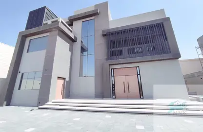 فيلا - 4 غرف نوم - 8 حمامات للايجار في مدينة الرياض - أبوظبي