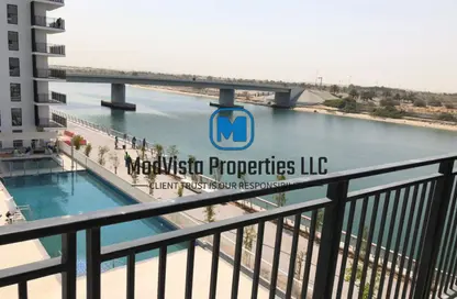 Apartment - Studio - 1 Bathroom for rent in Waters Edge - Yas Island - Abu Dhabi