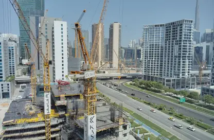 Office Space - Studio - 2 Bathrooms for rent in Sobha Sapphire - Business Bay - Dubai