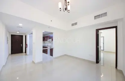 شقة - غرفة نوم - 1 حمام للبيع في إيتون - المدينة العالمية المرحلة 2 - 4 الورسان - الورسان - دبي