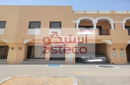 Villa - 2 Bedrooms - 3 Bathrooms for sale in Zone 8 - Hydra Village - Abu Dhabi