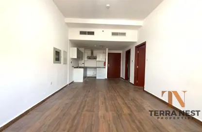 شقة - غرفة نوم - 2 حمامات للايجار في مسكن الامير - قرية الجميرا سركل - دبي شقة - غرفة نوم - 2 حمامات للايجار في مسكن الامير - قرية الجميرا سركل - دبي