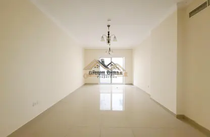 Apartment - 1 Bedroom - 2 Bathrooms for rent in Muwaileh Commercial - Sharjah