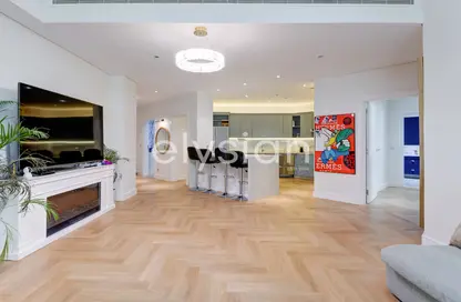 Apartment - 3 Bedrooms - 4 Bathrooms for rent in Al Nabat - Shoreline Apartments - Palm Jumeirah - Dubai