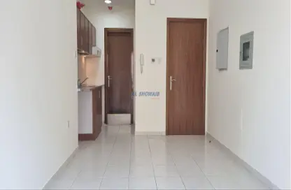 Hall / Corridor image for: Apartment - 1 Bathroom for rent in Al Murar - Deira - Dubai, Image 1