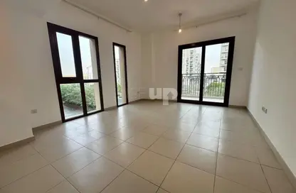 Apartment - 3 Bedrooms - 3 Bathrooms for sale in Zahra Breeze Apartments 3B - Zahra Breeze Apartments 3 - Zahra Breeze Apartments - Town Square - Dubai