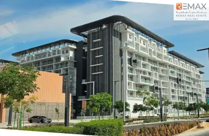 Duplex - 2 Bedrooms - 3 Bathrooms for sale in Oasis 1 - Oasis Residences - Masdar City - Abu Dhabi
