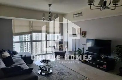 Living Room image for: Apartment - 1 Bedroom - 2 Bathrooms for sale in Ocean Terrace - Marina Square - Al Reem Island - Abu Dhabi, Image 1