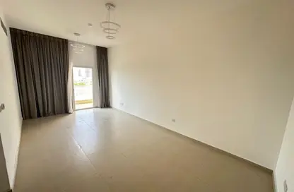 شقة - 2 غرف نوم - 2 حمامات للايجار في الياسمين - عجمان