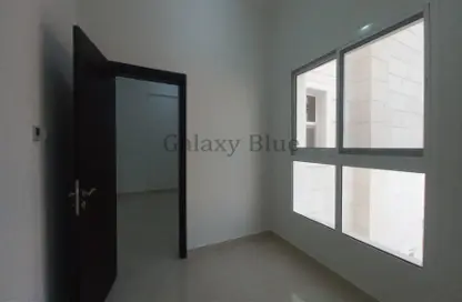 Empty Room image for: Apartment - 1 Bedroom - 1 Bathroom for rent in Mohamed Bin Zayed City Villas - Mohamed Bin Zayed City - Abu Dhabi, Image 1