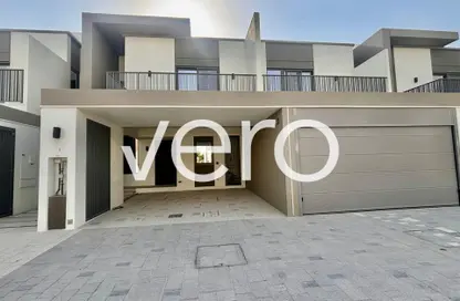 Villa - 3 Bedrooms - 4 Bathrooms for rent in Aura Gardens - Tilal Al Ghaf - Dubai