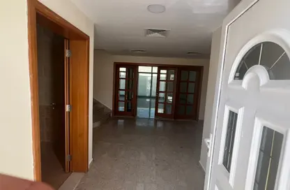 Villa - 5 Bedrooms - 7+ Bathrooms for rent in Al Maqtaa Villas - Mohamed Bin Zayed City - Abu Dhabi