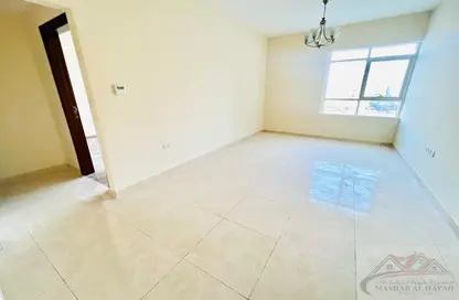Apartment - 1 Bedroom - 2 Bathrooms for rent in Muwaileh 29 Building - Muwaileh - Sharjah