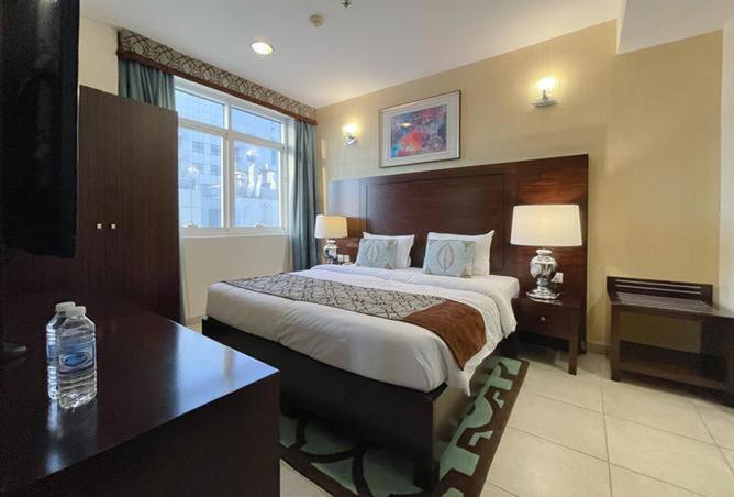 9858092 - Property Image 2