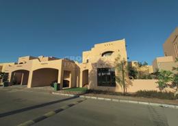 Villa - 5 bedrooms - 6 bathrooms for rent in Sas Al Nakheel Village - Sas Al Nakheel - Abu Dhabi